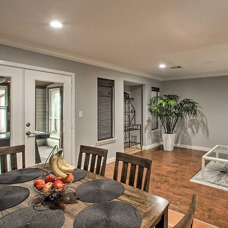 2-Story Pensacola Home With Game Room And Private Yard Kültér fotó