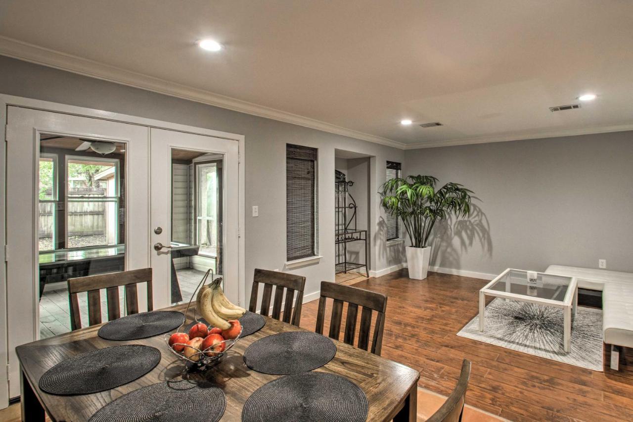 2-Story Pensacola Home With Game Room And Private Yard Kültér fotó