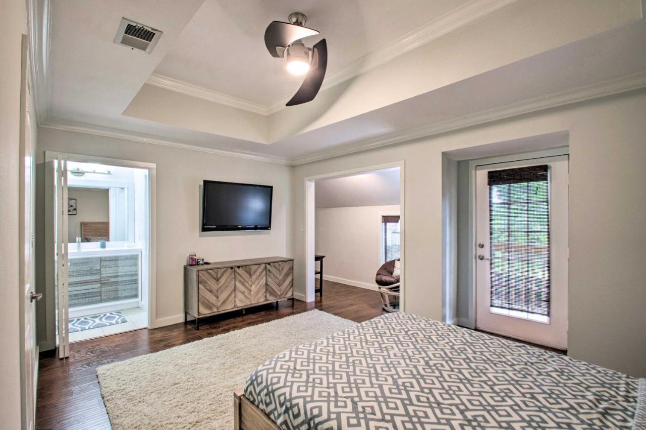 2-Story Pensacola Home With Game Room And Private Yard Kültér fotó